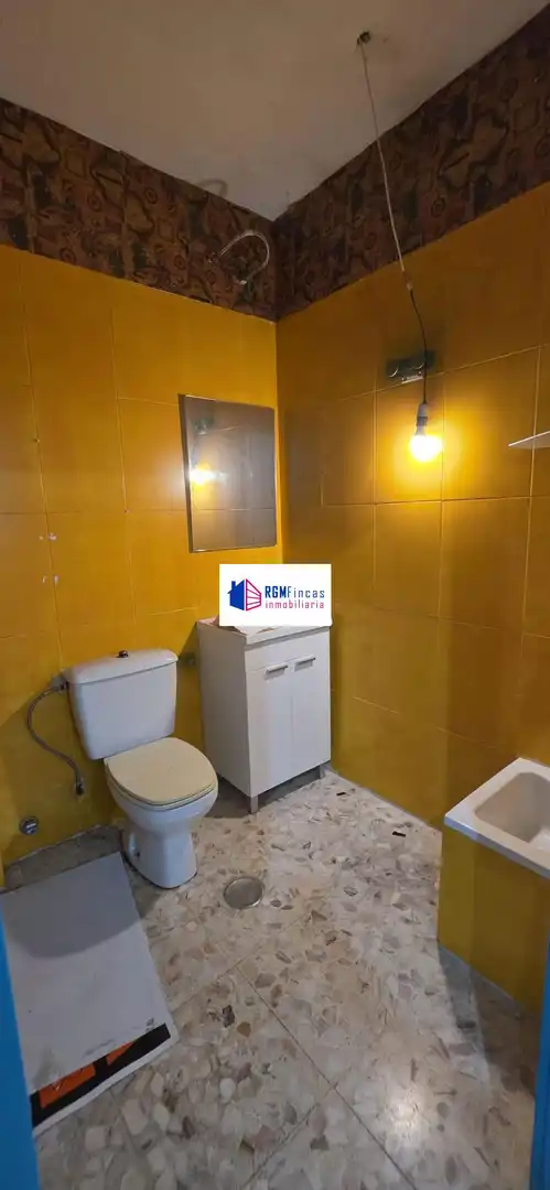 Bany de Local de lloguer en Sevilla