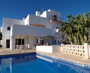 Vista exterior de Casa o xalet en venda en Santanyí amb Terrassa i Piscina