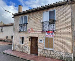 Vista exterior de Casa o xalet en venda en Estépar amb Calefacció