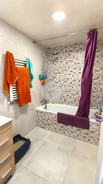 Baño de Ático en venta en Terrassa con Aire acondicionado, Calefacción y Terraza