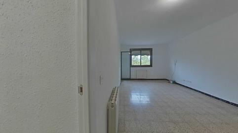 Foto 3 de Piso en venta en La Roureda, Sabadell