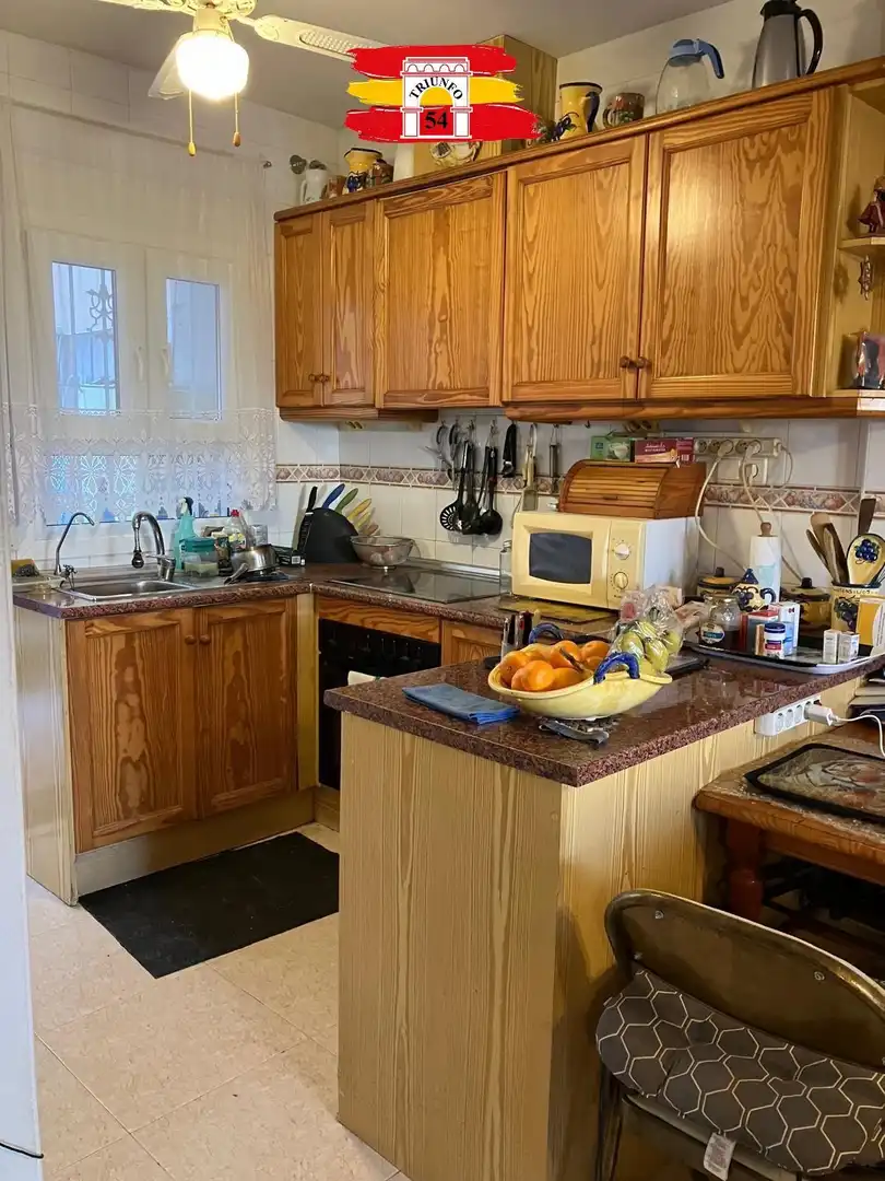 Cocina de Planta baja en venta en Orihuela con Calefacción, Jardín privado y Trastero