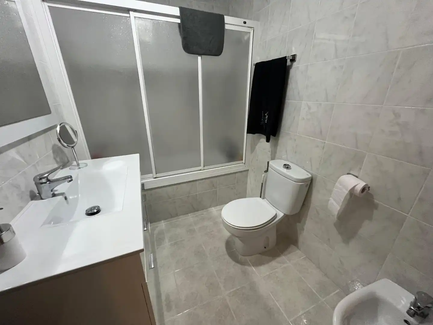 Badezimmer von Wohnung zur Miete in Almansa mit Heizung, Abstellraum und Möbliert