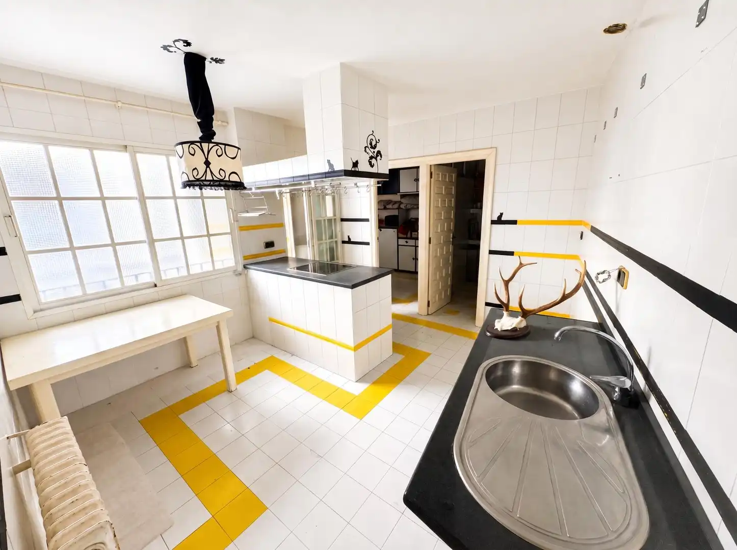 Kitchen of Flat for sale in Cazorla