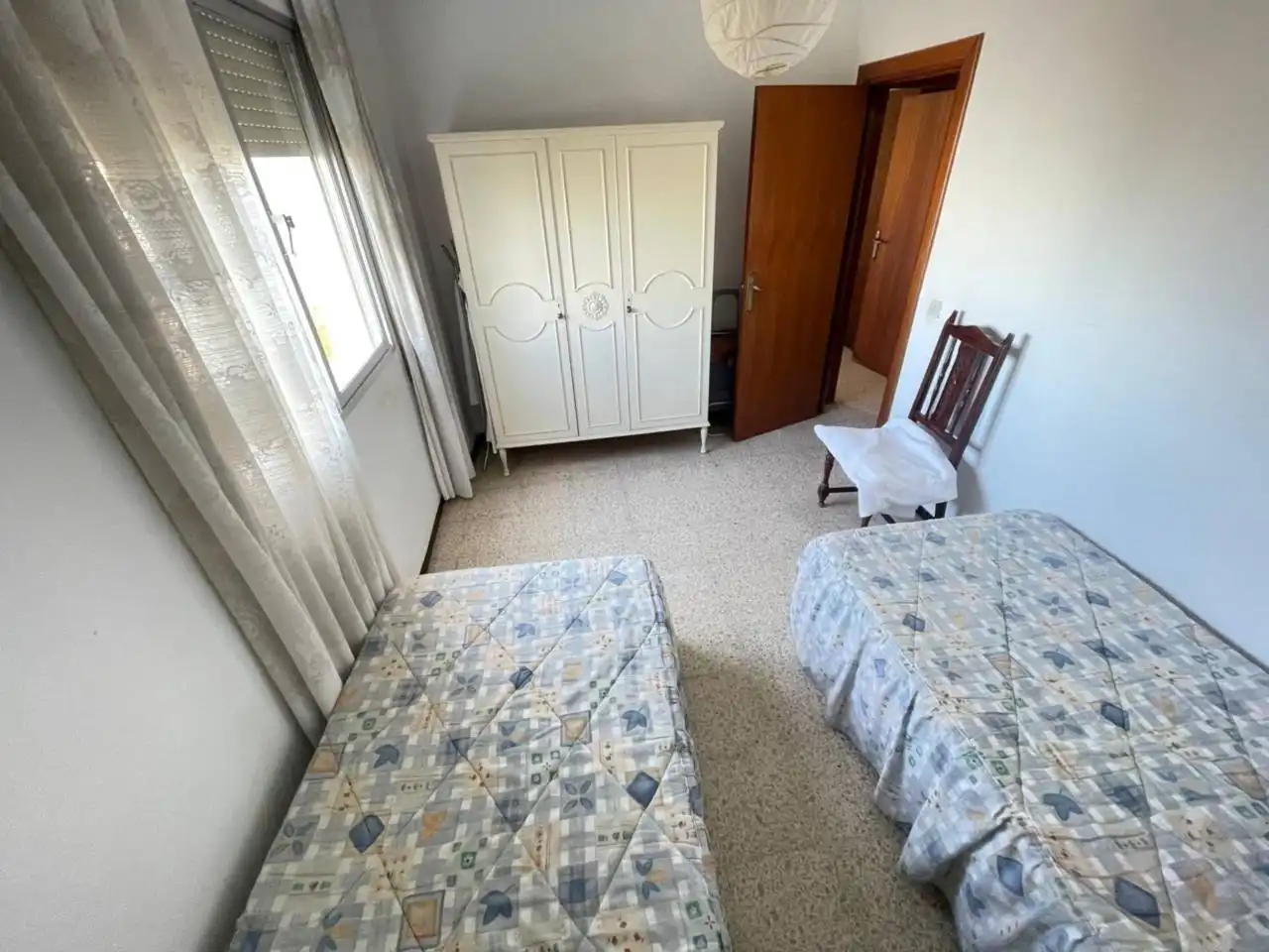 Dormitori de Pis en venda en Estepona amb Aire condicionat, Terrassa i Moblat