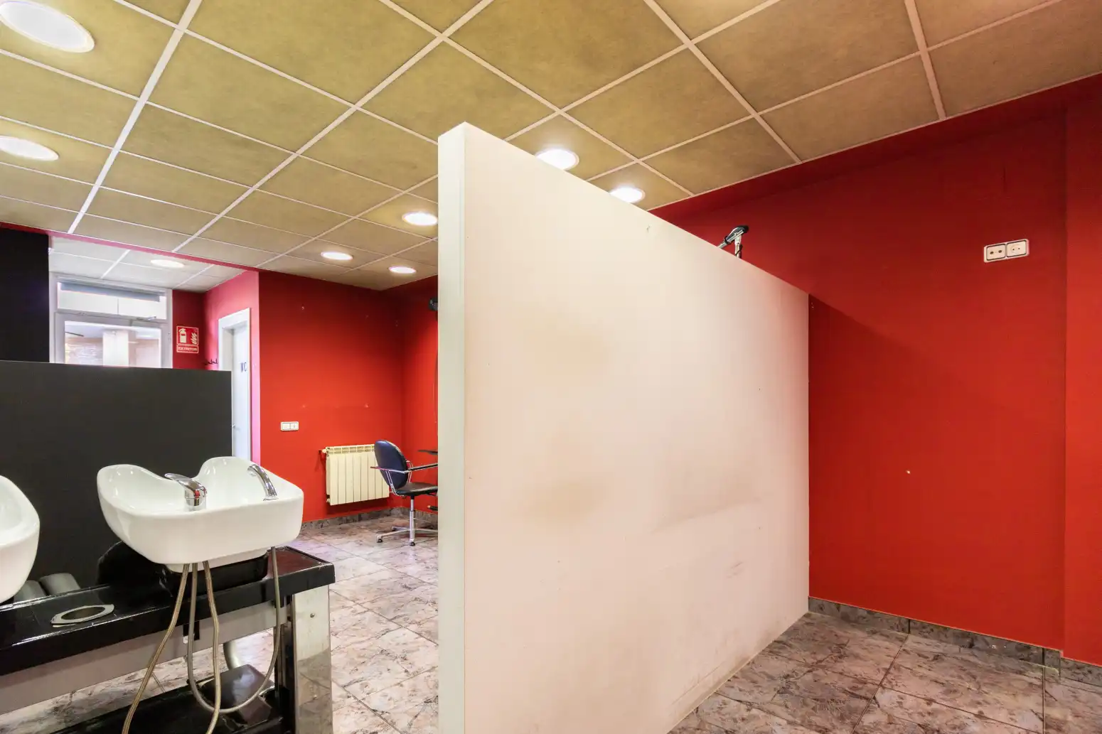 Locale commerciale in vendita a Ansoáin - CALLE CANTERAS 4, imagen 2