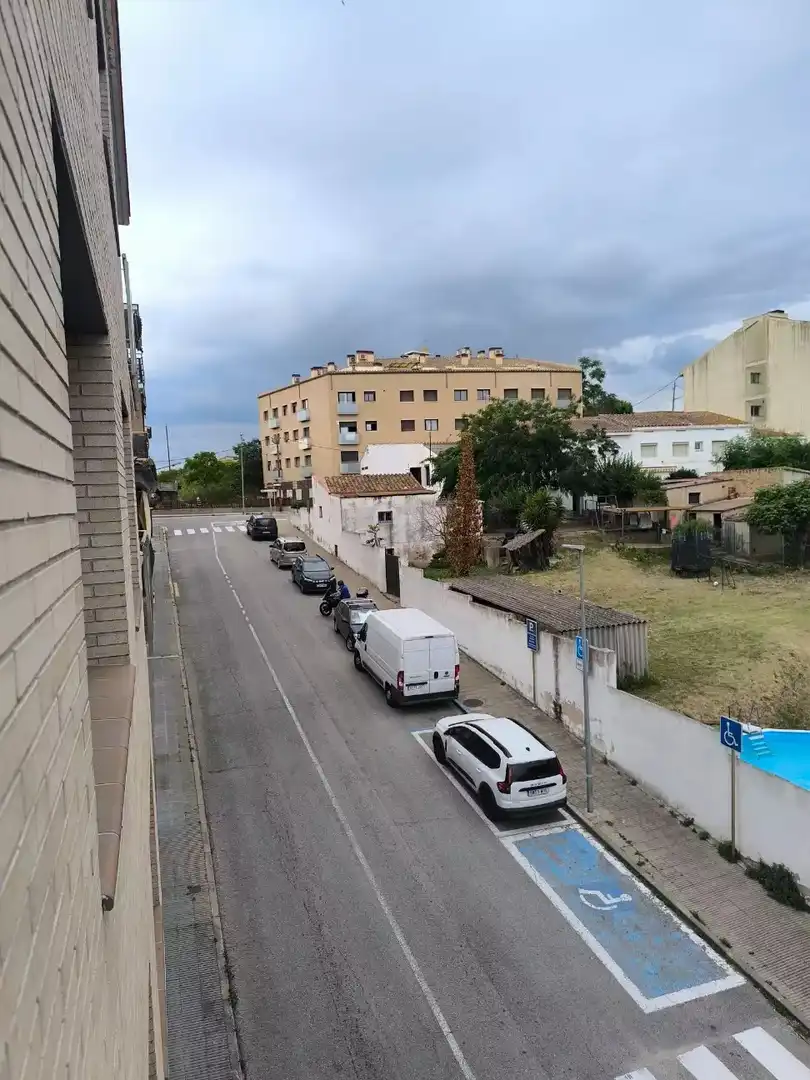 Außenansicht von Wohnung zum Verkauf in Tordera mit Klimaanlage, Heizung und Parkett