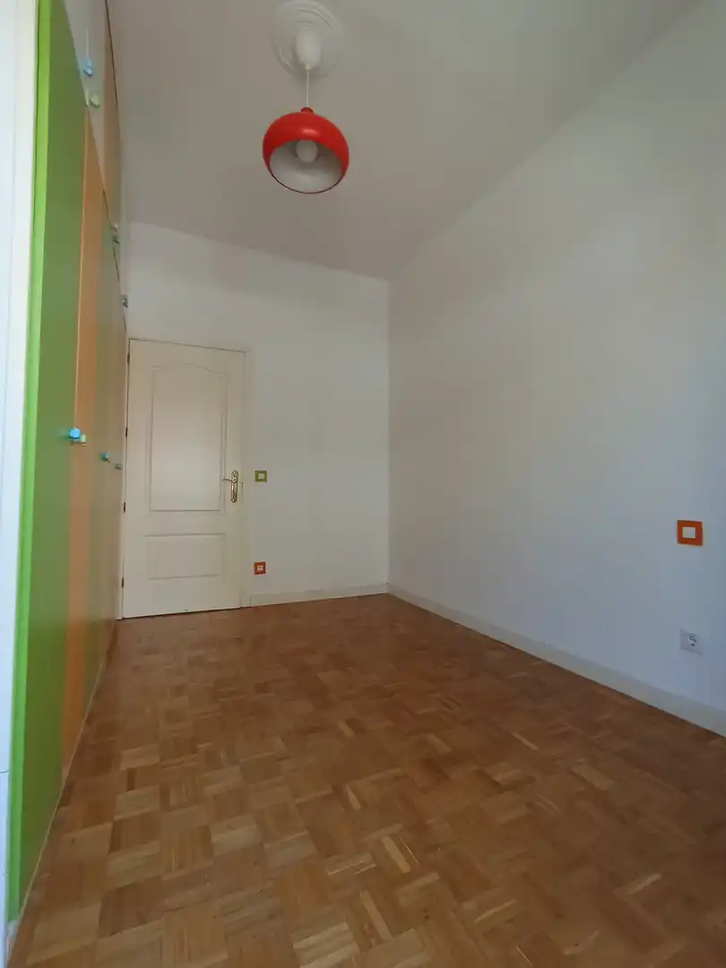 Habitación de Piso de alquiler en Madrid con Aire acondicionado, Calefacción y Parquet