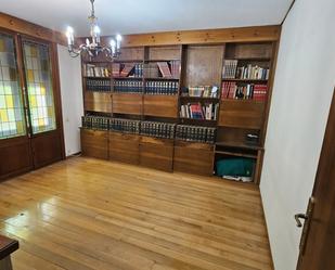 Pis en venda en  Jaén Capital amb Calefacció