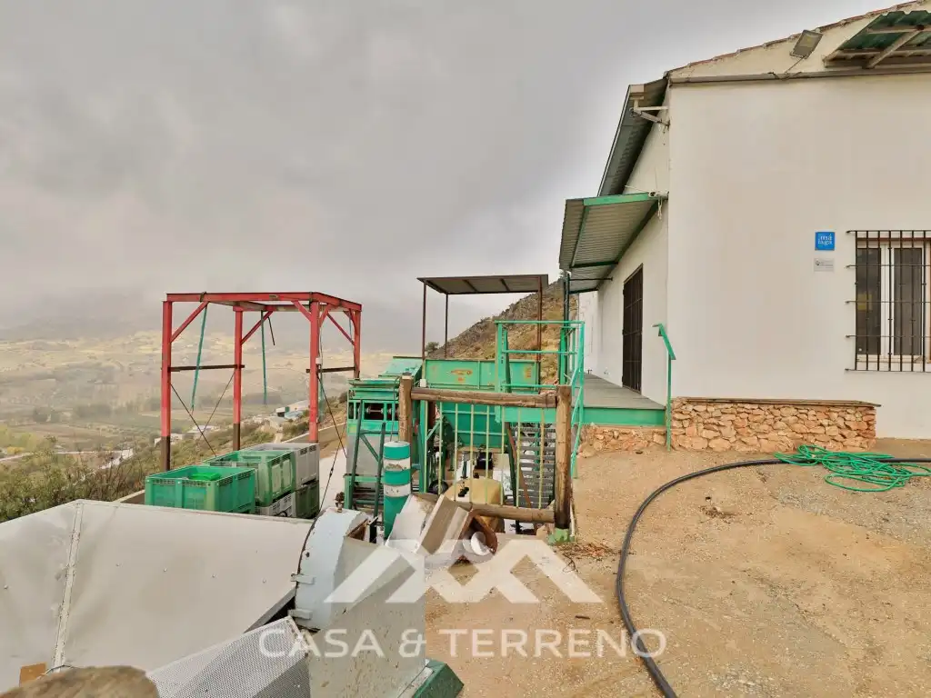 Vista exterior de Casa o xalet en venda en Alfarnatejo amb Aire condicionat, Terrassa i Piscina