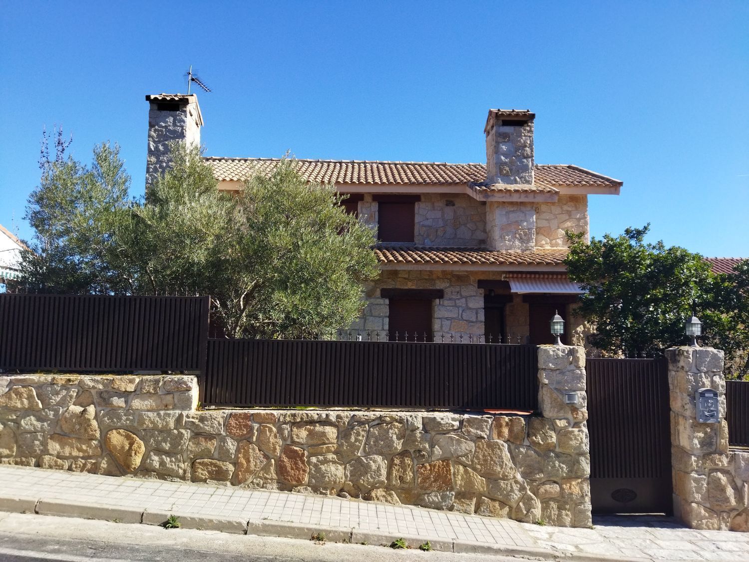 Casa o xalet en venda a Calle Manolo Vázquez, Guadalix de la Sierra