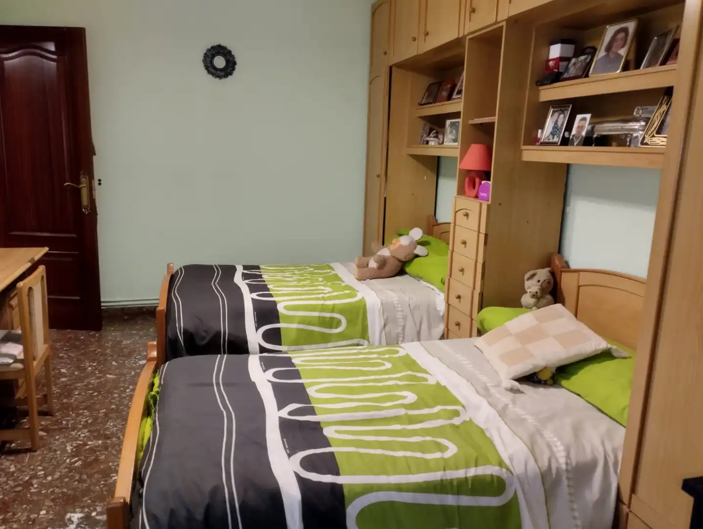 Habitación de Piso en venta en Alberite con Calefacción, Trastero y Amueblado