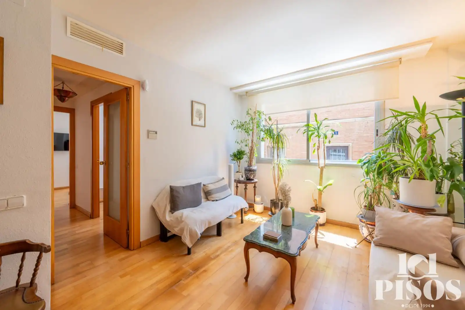 Sala d'estar de Pis en venda en Sant Cugat del Vallès amb Aire condicionat i Calefacció
