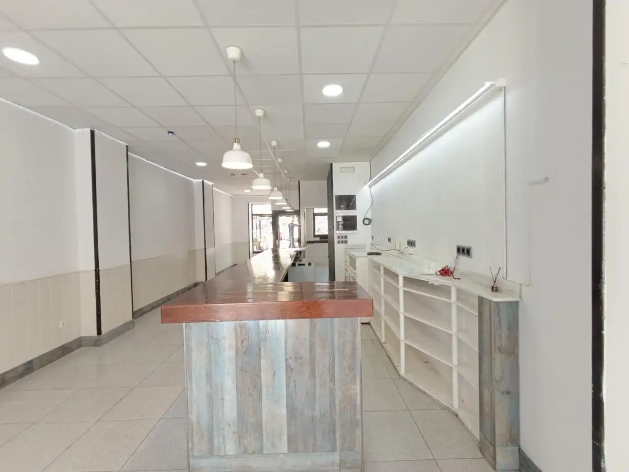 Local comercial en venda a Ibi, imagen 2