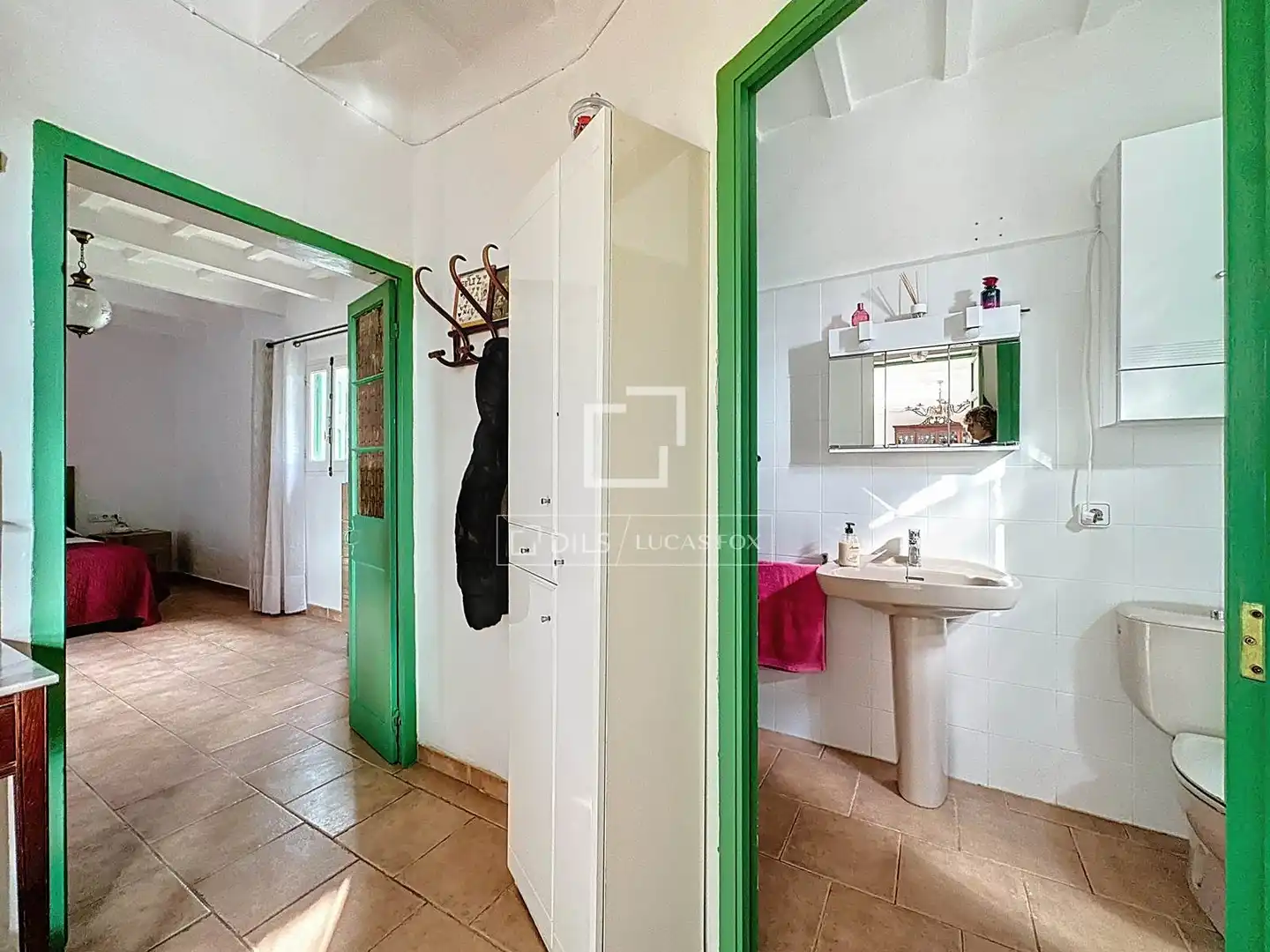 Country house zum Verkauf in Es Castell mit Privatgarten, Abstellraum und Balkon