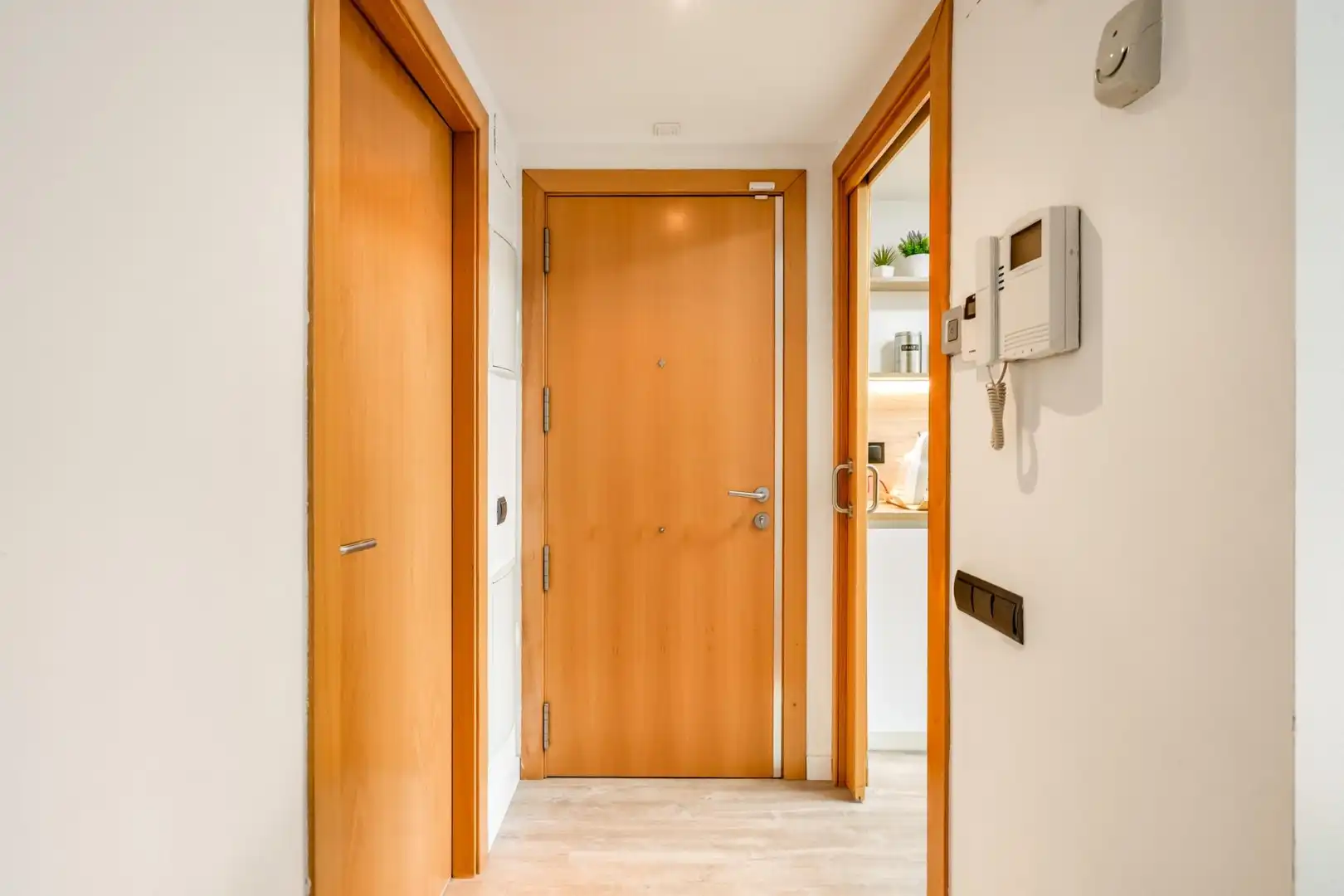 Wohnung zum Verkauf in Montcada i Reixac mit Klimaanlage, Heizung und Parkett