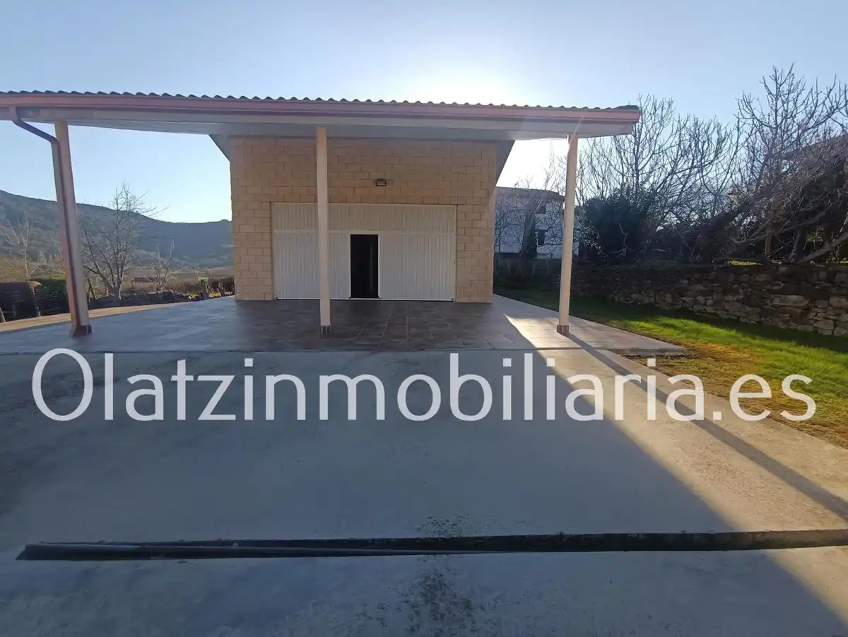 Edificio en venta en Valle de Mena