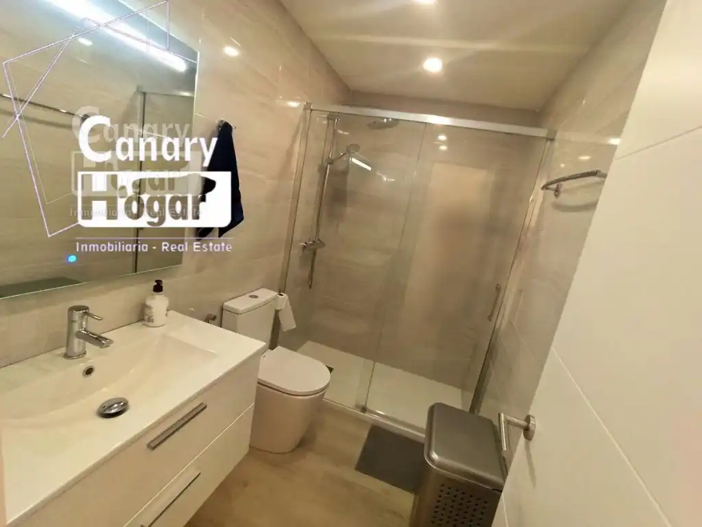 Baño de Apartamento en venta en Adeje con Calefacción y Piscina comunitaria