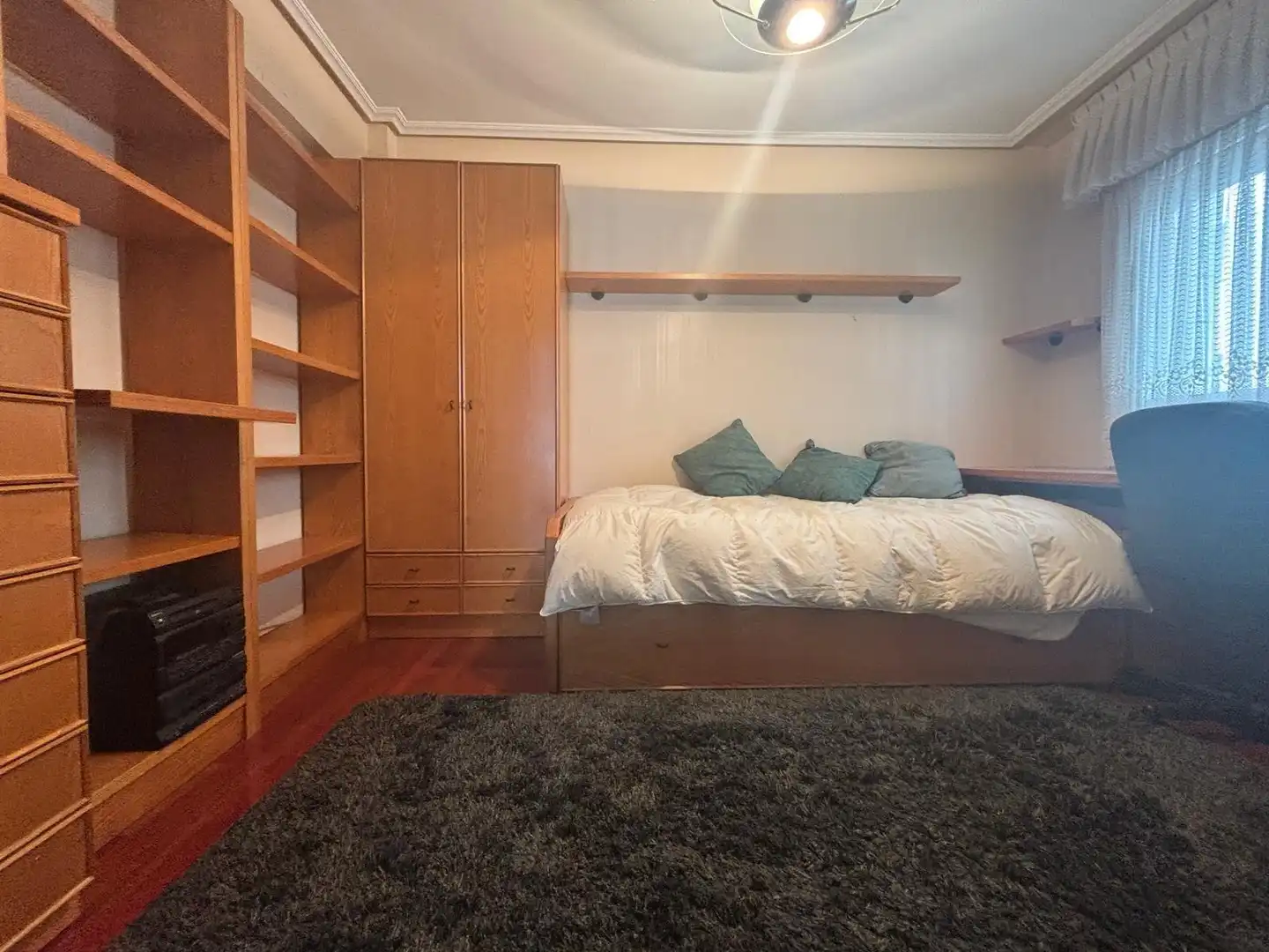 Habitación de Piso en venta en Basauri  con Calefacción, Amueblado y Balcón