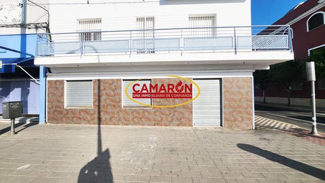 Local comercial en Alquiler en Coria del Río