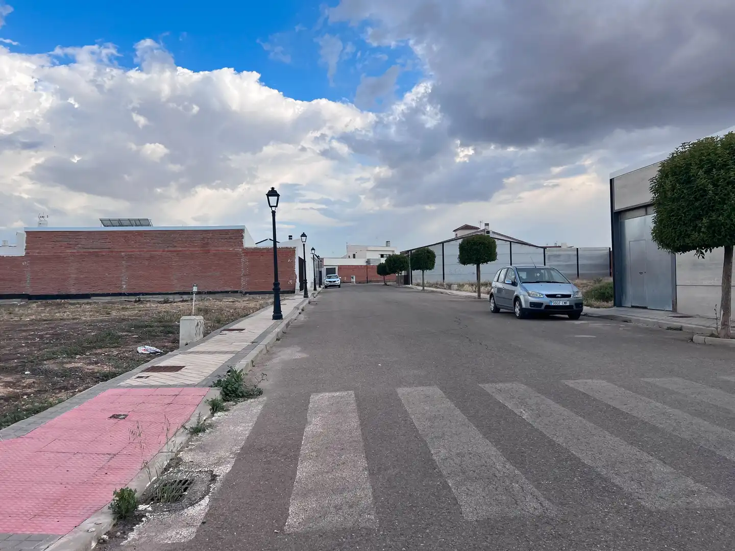 Vista exterior de Residencial en venta en Herencia