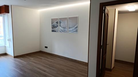 Photo 2 of Flat to rent in Rúa Calderón de la Barca, Oseiro, A Coruña