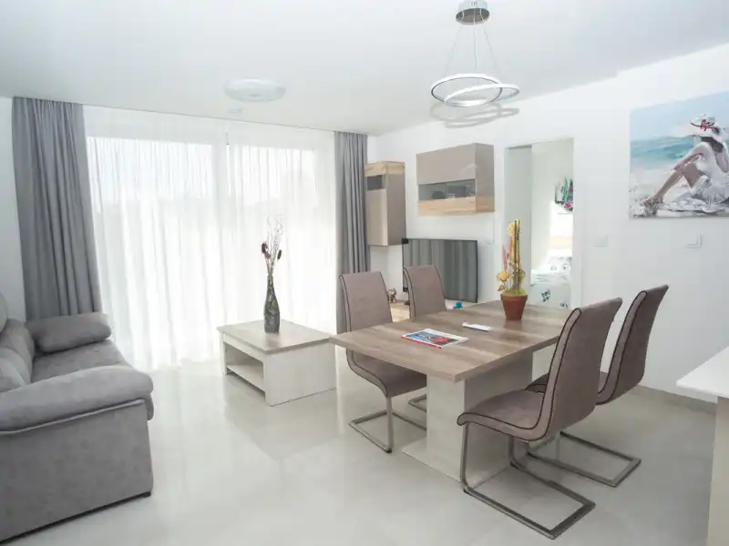 Living room of Flat for sale in Finestrat  with Air Conditioner, Private garden and Terrace