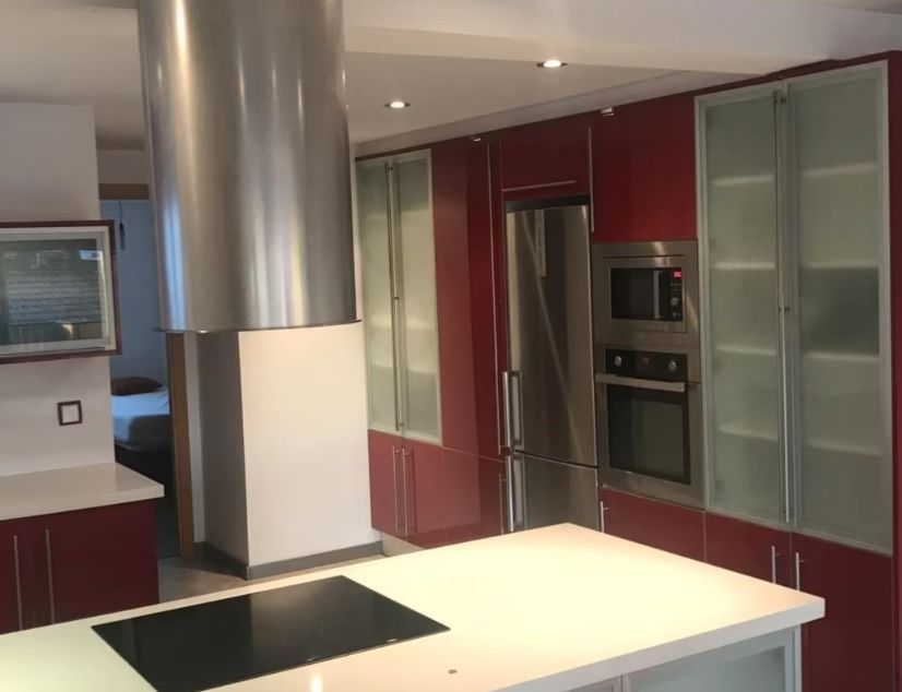 Cuina de Pis de lloguer en  Valencia Capital amb Aire condicionat, Parquet i Moblat