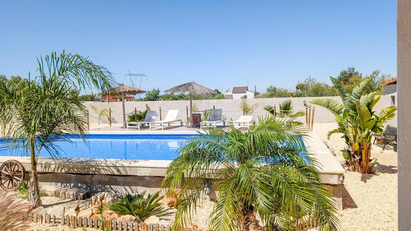Piscina de Casa o xalet en venda en Elche / Elx amb Aire condicionat, Jardí privat i Terrassa