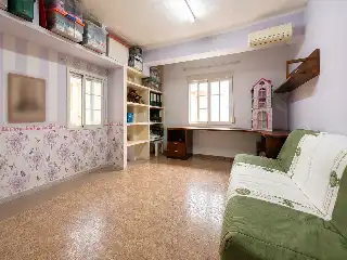 Dormitori de Casa adosada en venda en Centro