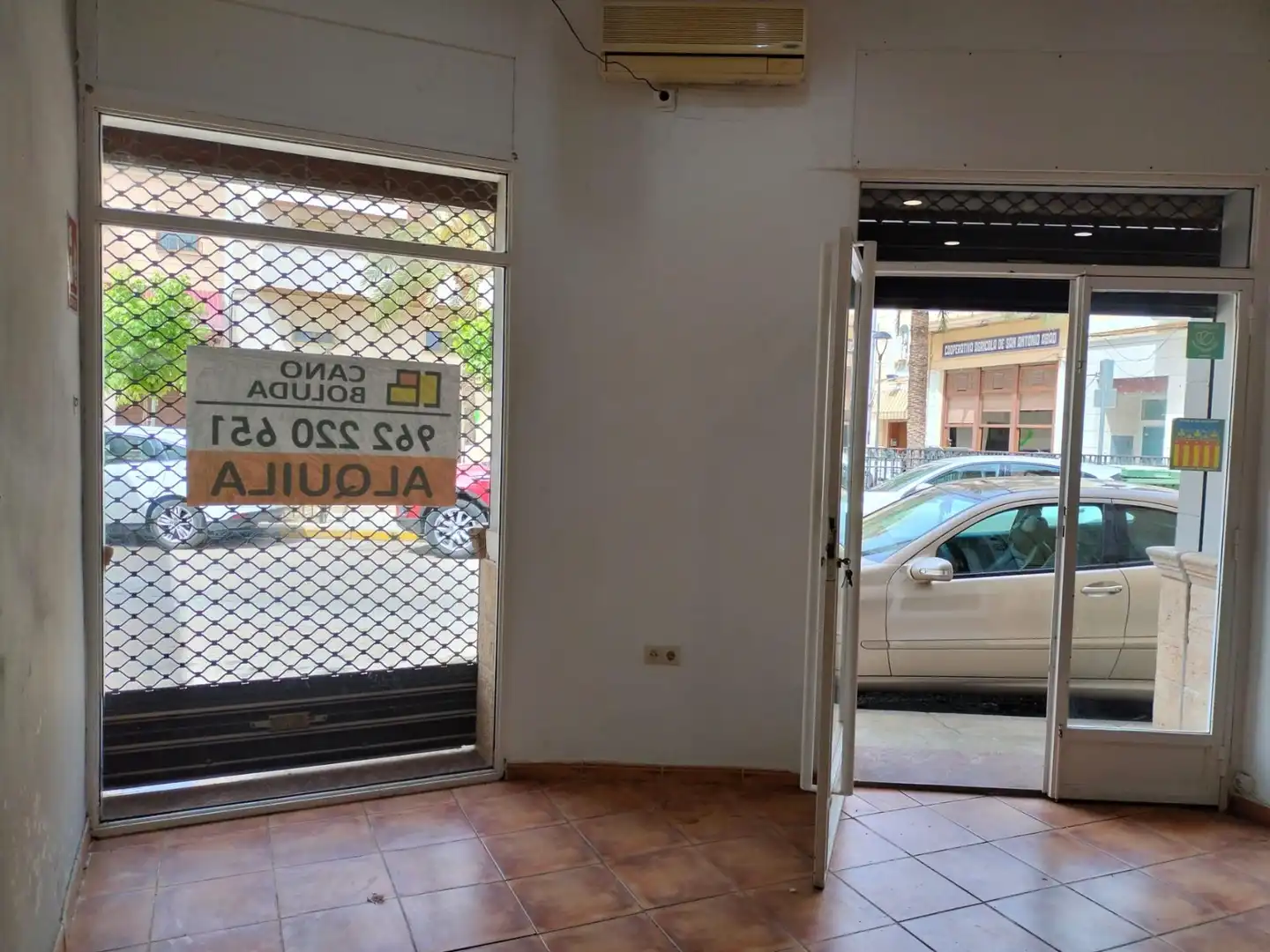 Local de alquiler en Canals