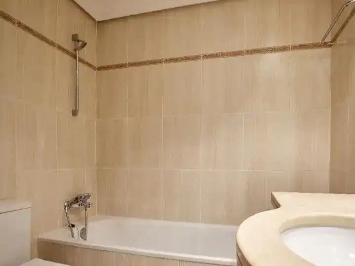 Badezimmer von Wohnung zur Miete in Valladolid Capital