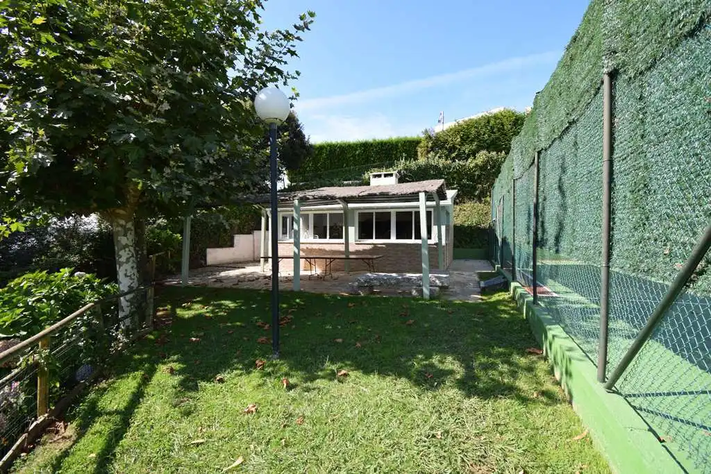 Garden of Duplexes for sale in Miño  with Heating, Terrace and Storage room