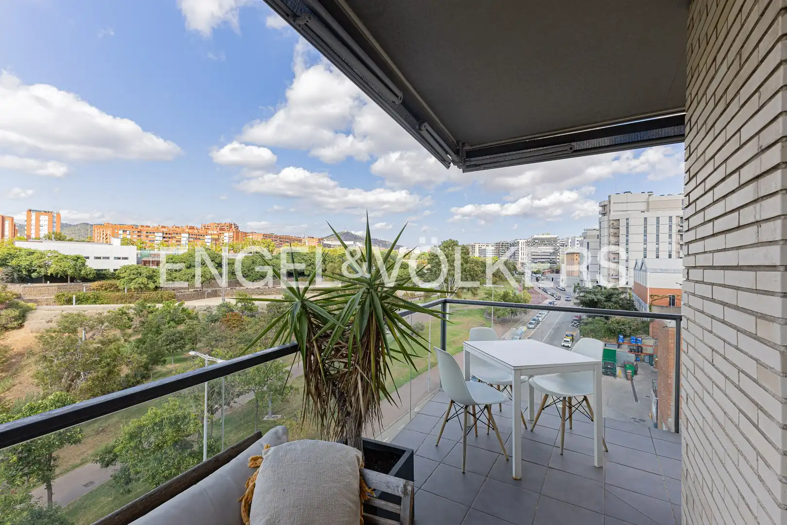 Terraza de Piso en venta en Sant Joan Despí con Aire acondicionado, Calefacción y Parquet