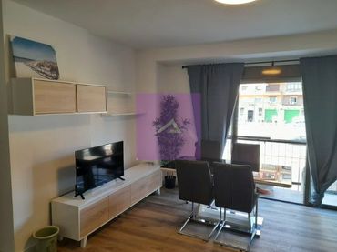 Wohnung mit Balkon zum Verkauf in Avinguda del Cid 55