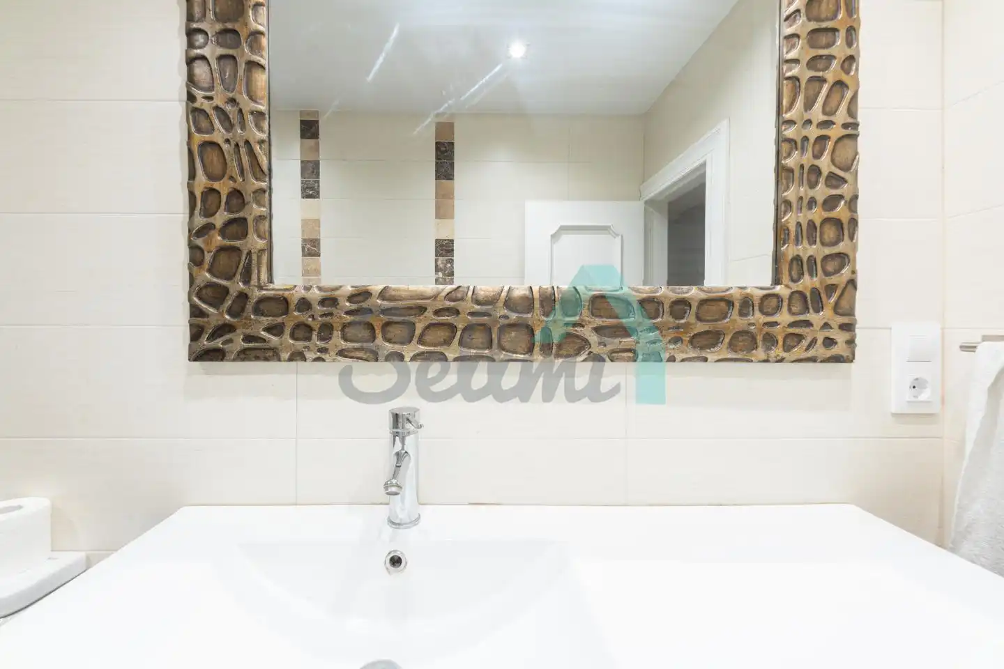 Flat for rent in Pablo Iglesias, Barrio del Centro