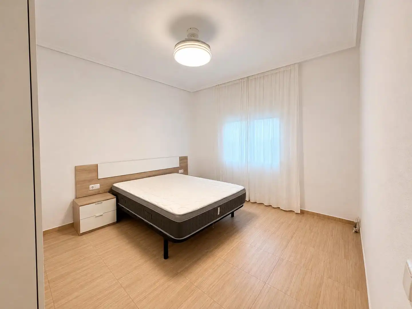 Habitación de Casa o chalet en venta en Carlet con Aire acondicionado, Calefacción y Jardín privado