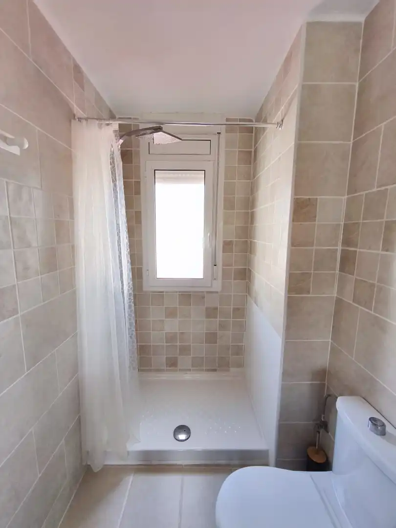 Baño de Piso en venta en Salou con Calefacción, Parquet y Terraza