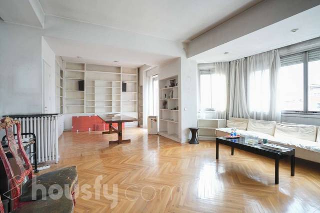 Piso en Venta en Avenida de América, . en Guindalera