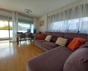 Living room of Flat for sale in Badalona  with Heating and Balcony