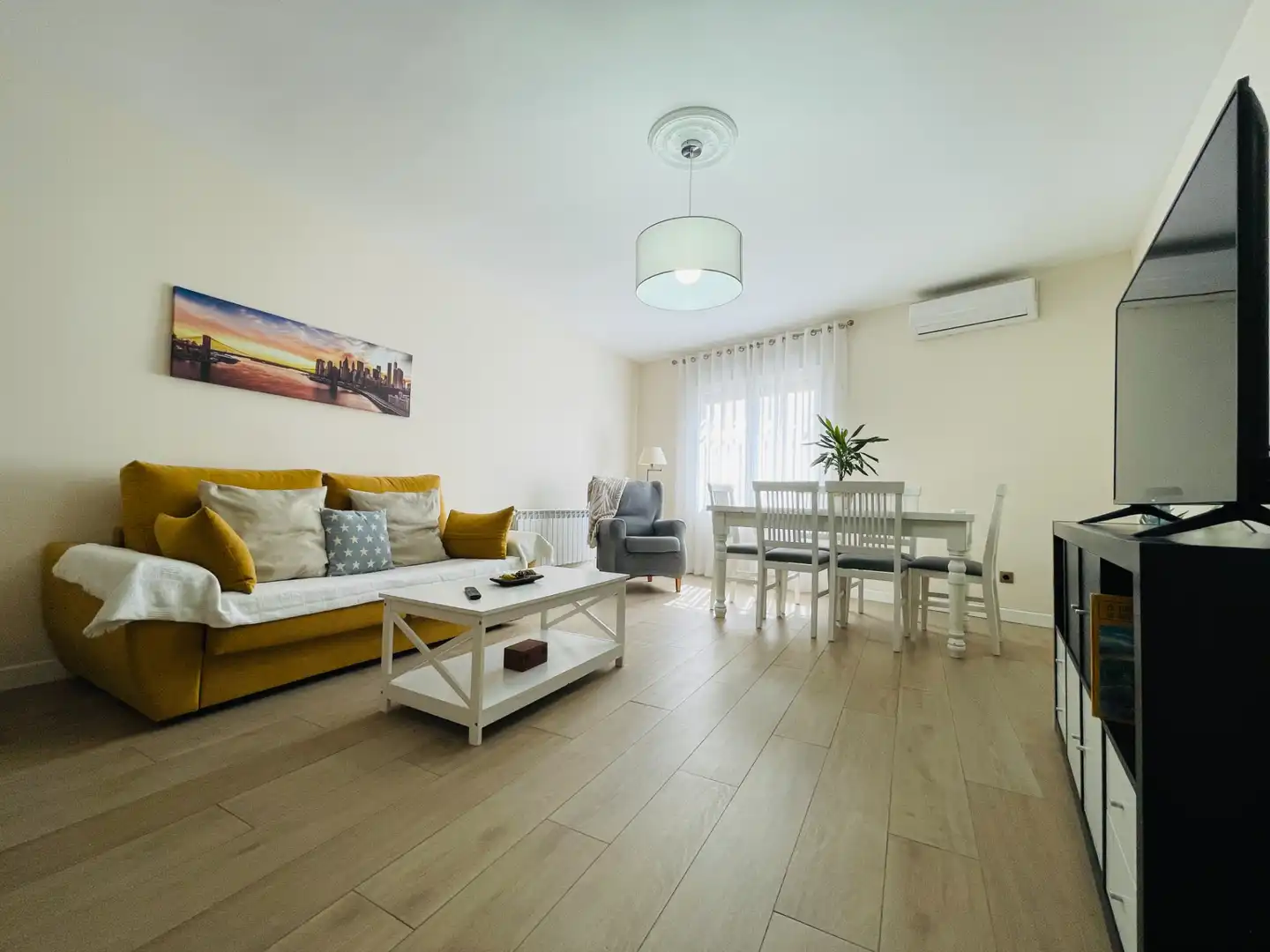 Living room of Flat for sale in La Guardia  with Air Conditioner, Heating and Furnished