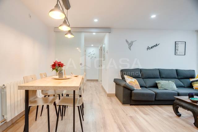 Piso en Venta en La Verneda i la Pau