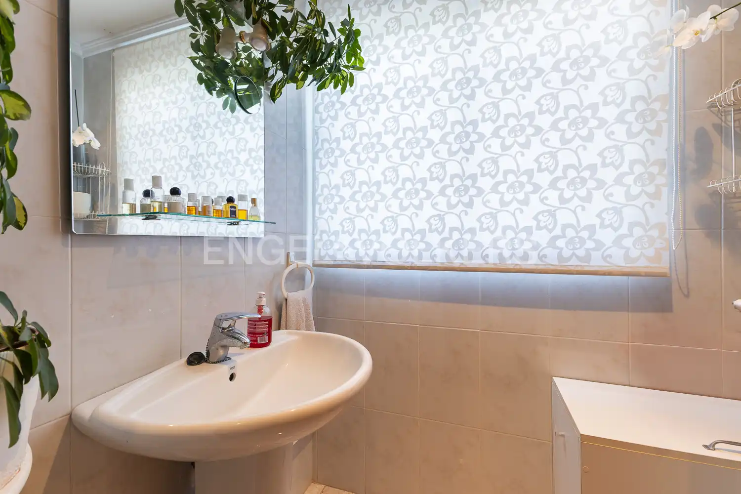 Bathroom of Houses for sale in Benifaió  with Air Conditioner, Heating and Private garden