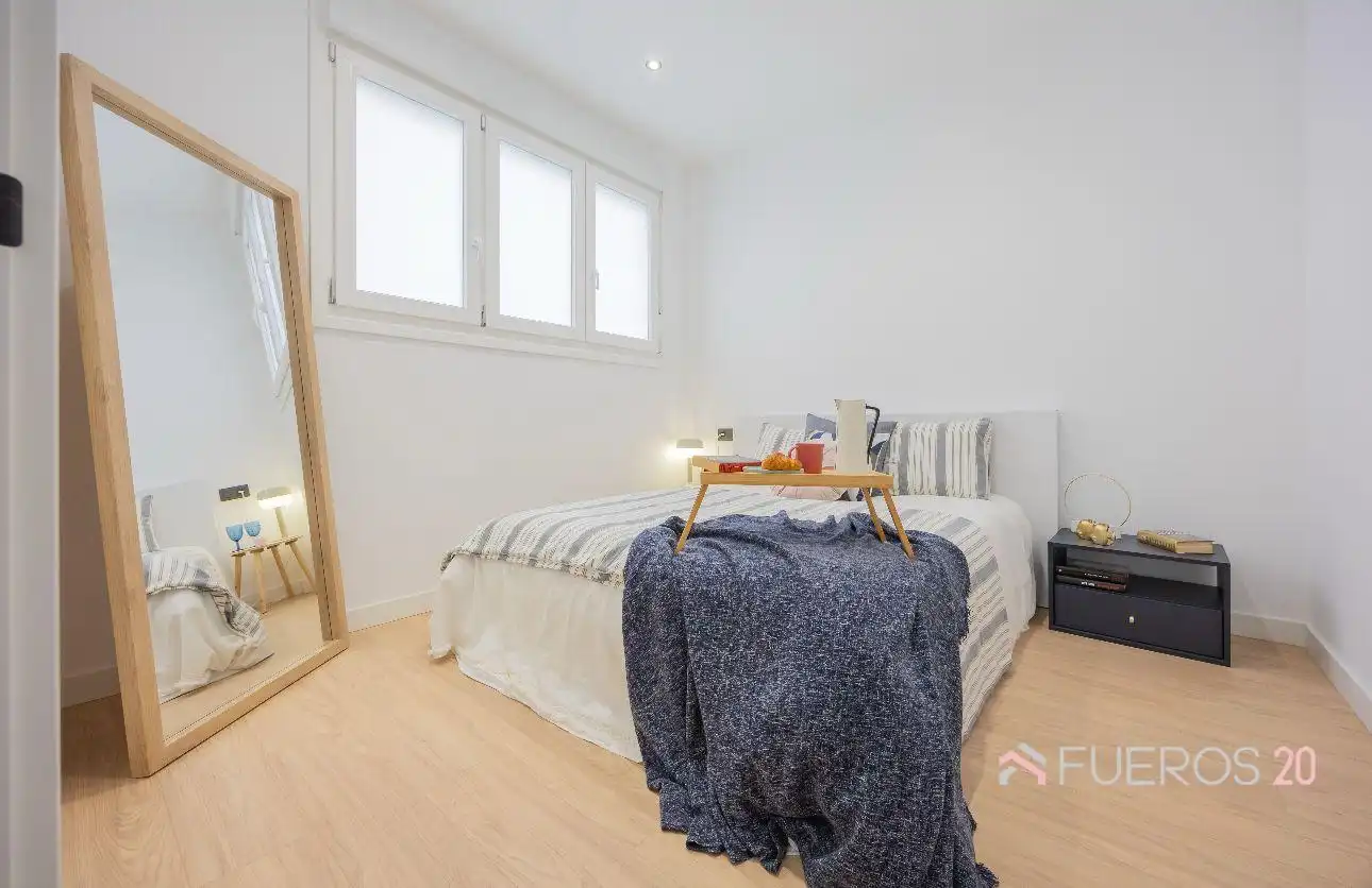 Bedroom of Flat for sale in Getxo   with Heating and Furnished
