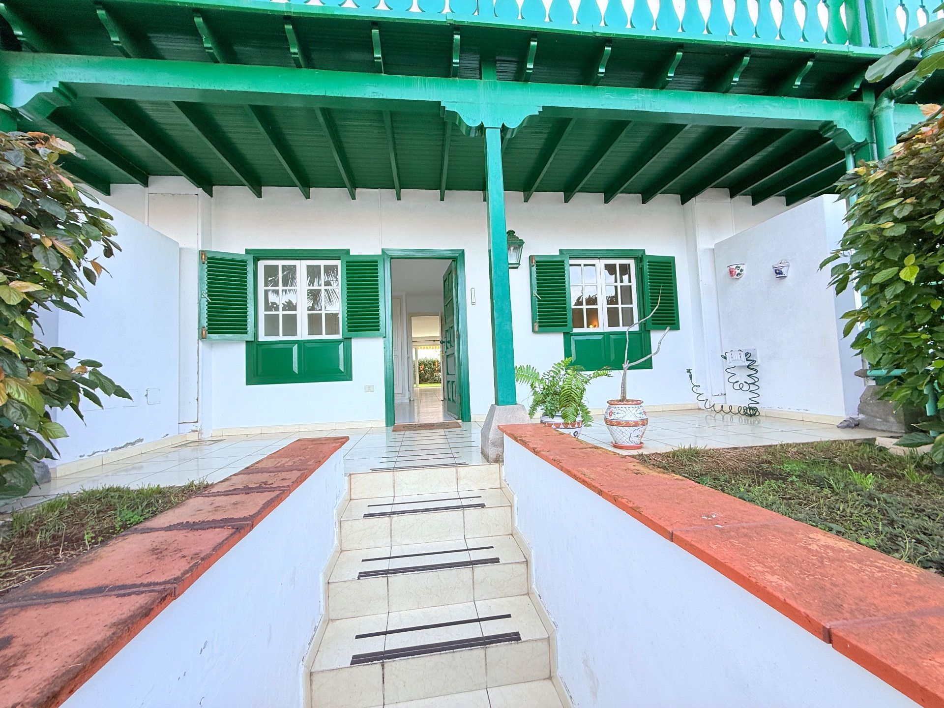 Vista exterior de Apartament en venda en Puerto de la Cruz amb Terrassa i Piscina comunitària