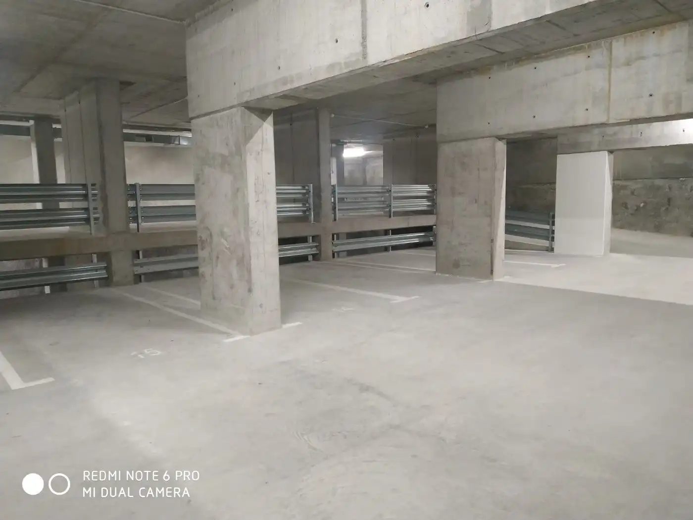 Garaje en venta en Carrer Baldiri Net i Figueres, 5, Vinyets - Molí Vell