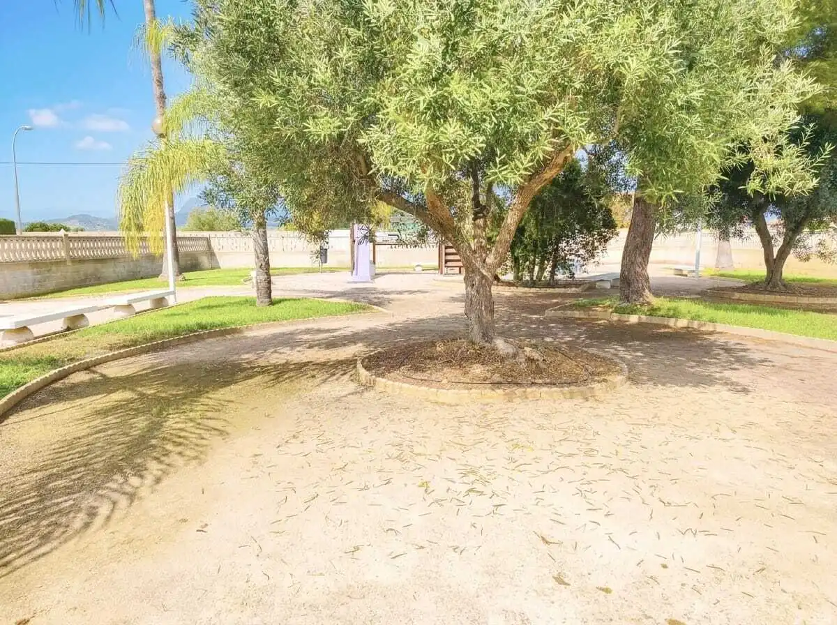 Parking of Detached homes for sale in Tavernes de la Valldigna  with Air Conditioner, Terrace and Swimming Pool