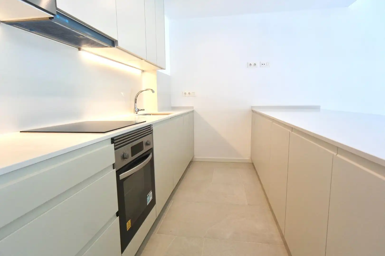 Cocina de Planta baja en venta en Chipiona
