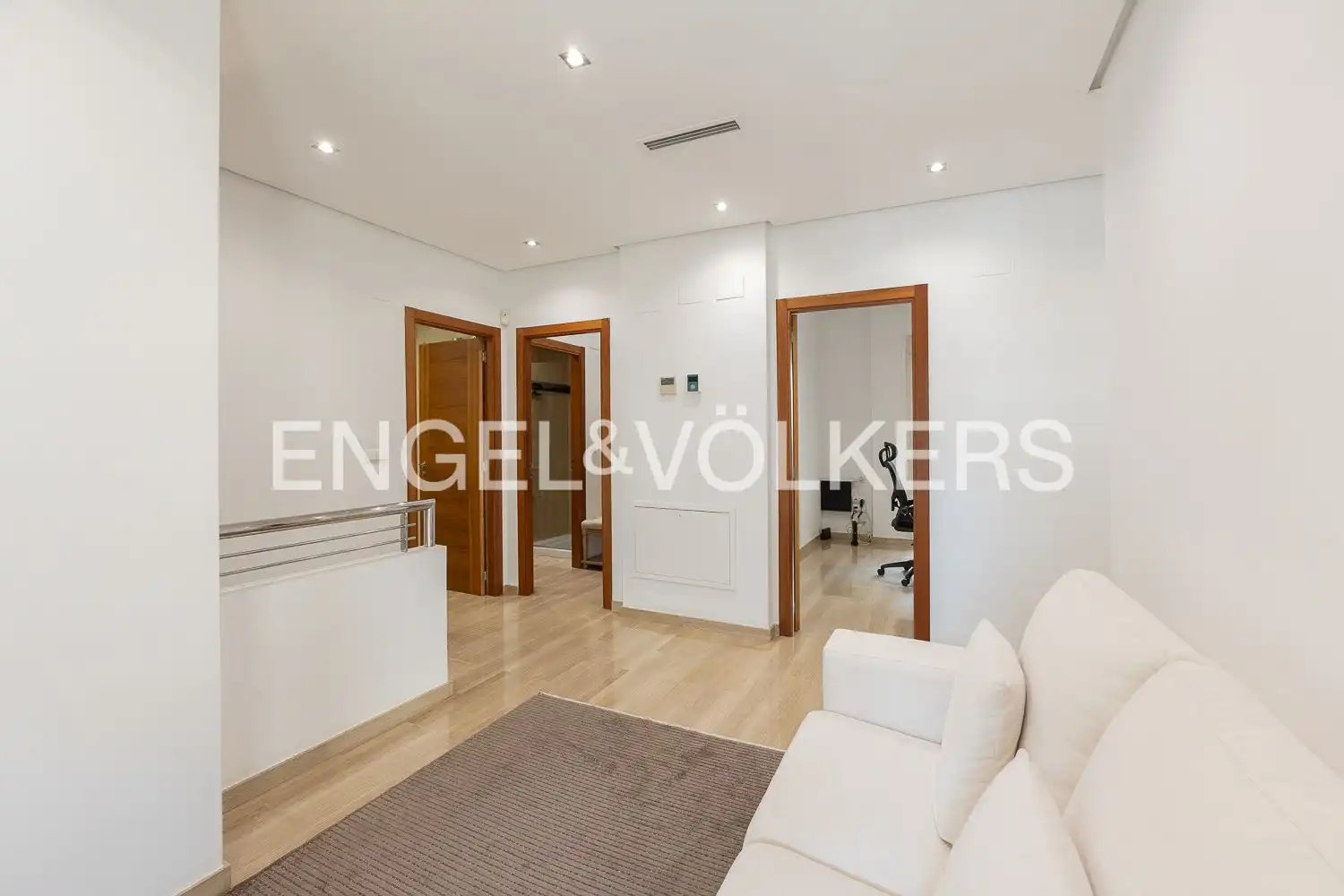 Sala de estar de Dúplex en venta en Valencia con Aire acondicionado, Calefacción y Jardín privado