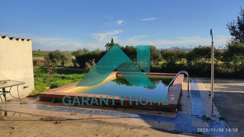 Jardí de Casa o xalet en venda en Cáceres Capital amb Aire condicionat, Calefacció i Terrassa